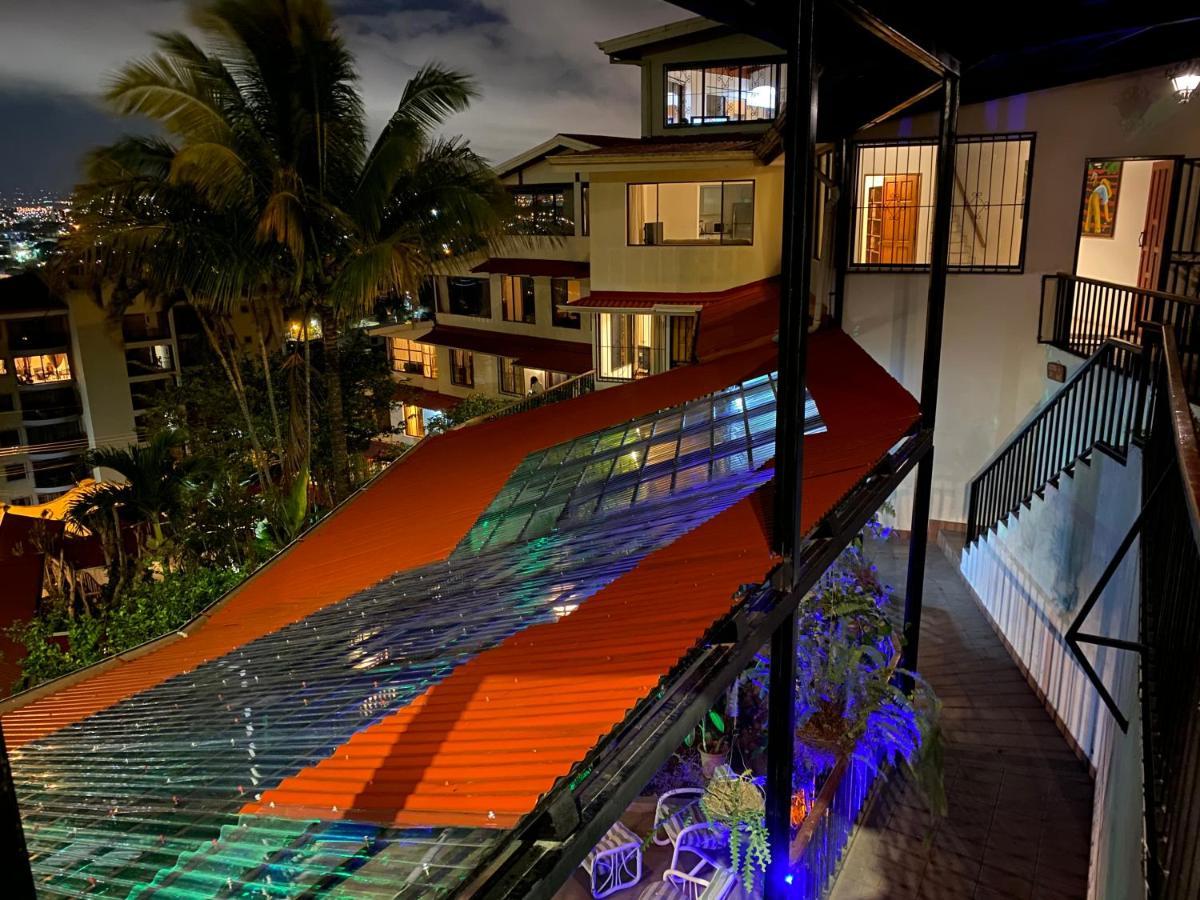 Casa Reflejos City View San José Buitenkant foto